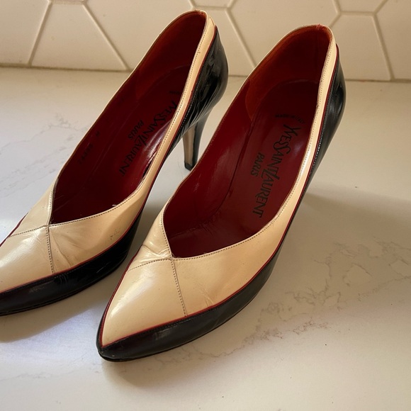 Yves Saint Laurent heels- 👠 VTG , excellent condition.  Size 7 - Picture 8 of 11